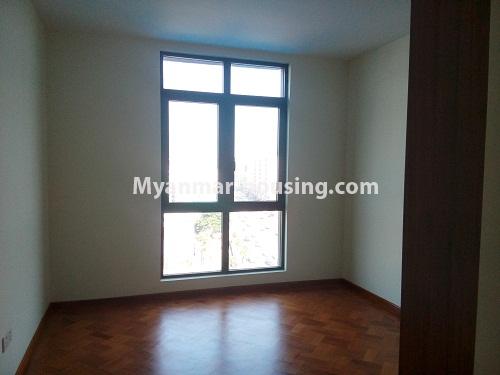 缅甸房地产 - 出租物件 - No.4179 - New residential condo building for rent in Ahlone! - one bedroom view