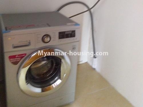 缅甸房地产 - 出租物件 - No.4180 - Nice condo room with excelolent view for rent in Bahan! - Washing Machine 