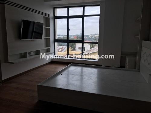 缅甸房地产 - 出租物件 - No.4189 - New condo room for rent in Ahlone! - master bedroom