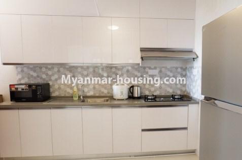 မြန်မာအိမ်ခြံမြေ - ငှားရန် property - No.4191 - အလုံး River View Point ကွန်ဒိုတွင် ကွန်ဒိုခန်း ငှားရန်ရှိသည်။kitchen
