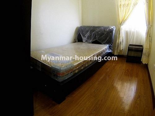 မြန်မာအိမ်ခြံမြေ - ငှားရန် property - No.4192 - စမ်းချောင်း Pyay Garden ကွန်ဒိုတွင် အခန်းငှားရန် ရှိသည်။ - single bedroom