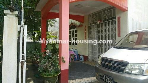 Myanmar real estate - for rent property - No.4200 - Landed house for rent in Kamaryut. - outside 