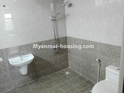 缅甸房地产 - 出租物件 - No.4201 - A good Condominium for rent in Bahan. - Bathroom