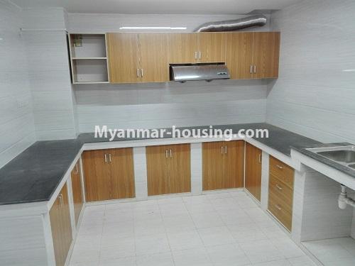 缅甸房地产 - 出租物件 - No.4201 - A good Condominium for rent in Bahan. - kitchen room