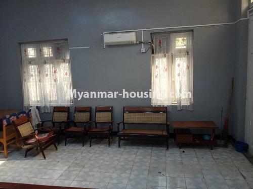 ミャンマー不動産 - 賃貸物件 - No.4203 - Landed house for rent in Insein! - living room