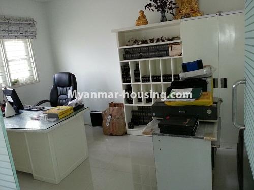ミャンマー不動産 - 賃貸物件 - No.4205 - Office for rent in Dawbon! - inside view