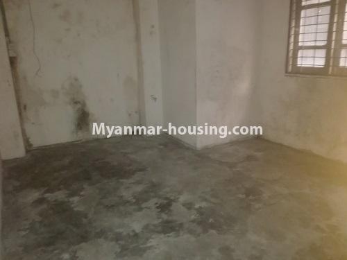 Myanmar real estate - for rent property - No.4209 - Ground floor for shop in Lanmadaw! - hall