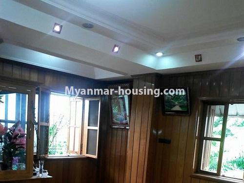 မြန်မာအိမ်ခြံမြေ - ငှားရန် property - No.4211 - စမ်းချောင်းတွင် ကွန်ဒိုခန်းငှားရန် ရှိသည်။celiing view