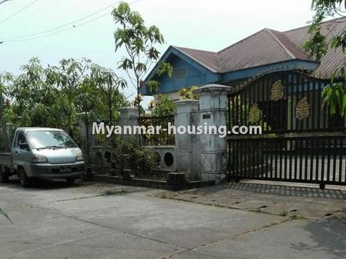 Myanmar real estate - for rent property - No.4221 - Landed house for rent in F.M.I, Hlaing Thar Yar - Street view 
