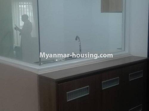 ミャンマー不動産 - 賃貸物件 - No.4230 - New condo Room for rent in the heart of Yangon! - kitchen view