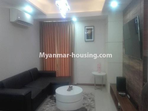 缅甸房地产 - 出租物件 - No.4232 - New condo Room for rent in the heart of Yangon! - living room view