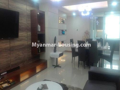 ミャンマー不動産 - 賃貸物件 - No.4232 - New condo Room for rent in the heart of Yangon! - living room and dining area view