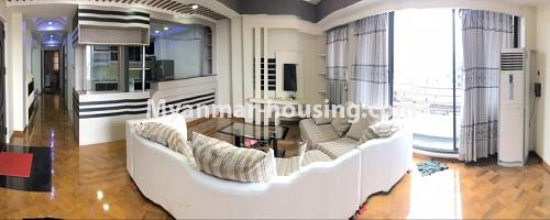 缅甸房地产 - 出租物件 - No.4256 - Nice condo room for rent in Latha! - living room decoration