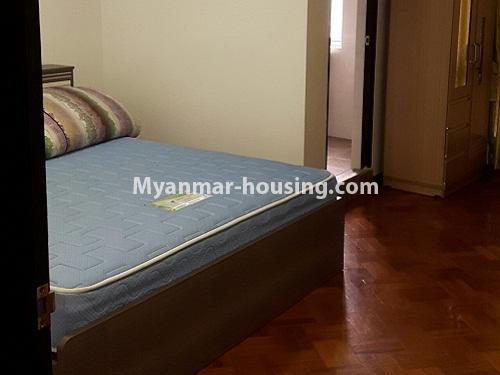 မြန်မာအိမ်ခြံမြေ - ငှားရန် property - No.4275 - ဖိုးစိန်လမ်းသွယ်တွင် MTP ကွန်ဒိုခန်း ငှားရန်ရှိသည်။ - master bedroom 