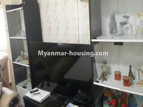 မြန်မာအိမ်ခြံမြေ - ငှားရန် property - No.4284 - ရွေှတိဂုံ ဘုရားနားတွင် တိုက်ခန်း ငှားရန်ရှိသည်။another view of living room