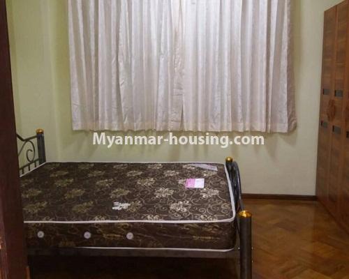 မြန်မာအိမ်ခြံမြေ - ငှားရန် property - No.4294 - ဗဟန်း ပုလဲကွန်ဒိုတွင် အခန်းငှားရန်ရှိသည်။ single bedroom