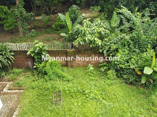 Myanmar real estate - for rent property - No.4308 - Landed house for rent in Ahlone! - front yard