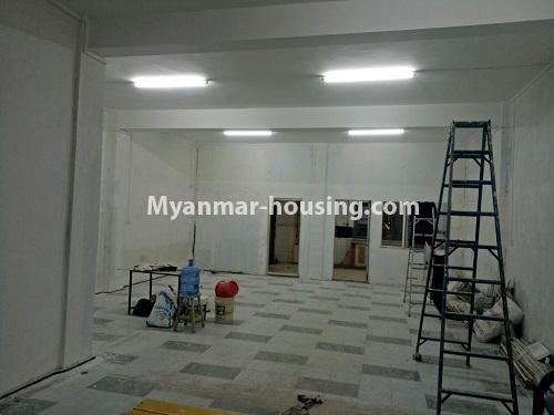 缅甸房地产 - 出租物件 - No.4326 - Ground floor for rent in Lanmadaw! - hall view