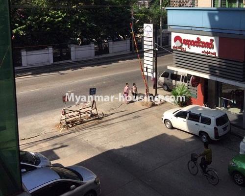 Myanmar real estate - for rent property - No.4332 - Apartment for rent in Highway Complex, Kamaryut. - road view
