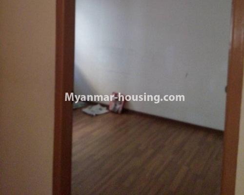 မြန်မာအိမ်ခြံမြေ - ငှားရန် property - No.4333 - ရန်ကင်းတွင် တိုက်ခန်းငှားရန် ရှိသည်။ single bedroom 2