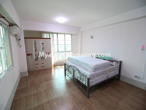 缅甸房地产 - 出租物件 - No.4351 - Condo room for rent in Bahan - master bedroom 1