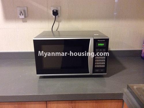 မြန်မာအိမ်ခြံမြေ - ငှားရန် property - No.4352 - သန်လျင်တွင် ကြယ်မြို့တော် ကွန်ဒိုခန်း ငှားရန်ရှိသည်။kitchen