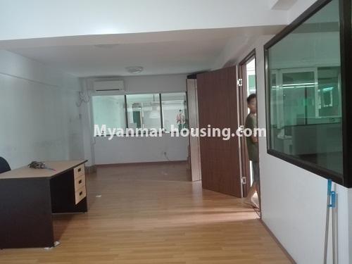 ミャンマー不動産 - 賃貸物件 - No.4359 - Ground floor for rent in Kyeemyindaing! - office room 