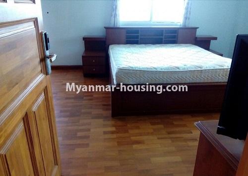 ミャンマー不動産 - 賃貸物件 - No.4367 - Maung Weik Condo room for rent in Downtown! - master bedroom 1