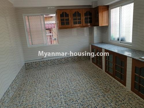 缅甸房地产 - 出租物件 - No.4372 - Two bedroom condominium room for rent in Sanchaung! - kitchen