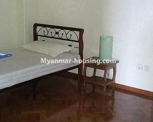မြန်မာအိမ်ခြံမြေ - ငှားရန် property - No.4390 - မြို့ထဲတွင် ကွန်ဒိုခန်း ငှားရန်ရှိသည်။single bedroom