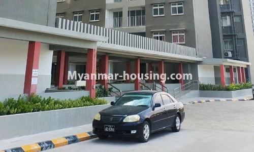 ミャンマー不動産 - 賃貸物件 - No.4391 - Ayar Chan Thar Condominium room for rent in Dagon Seikkan! - gate view