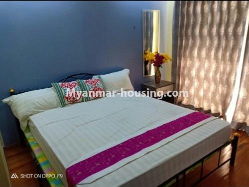 မြန်မာအိမ်ခြံမြေ - ငှားရန် property - No.4405 - ကြယ်မြို့တော်ကွန်ဒိုတွင် ဂေါက်ကွင်းဗျူးနှင့် အခန်းငှားရန် ရှိသည်။ master bedroom