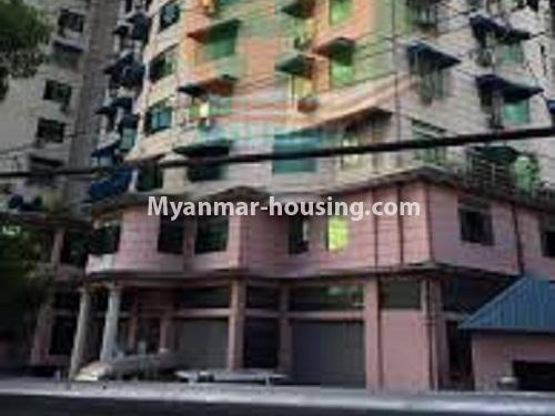 ミャンマー不動産 - 賃貸物件 - No.4409 - Ba Yint Naung Tower condo room for rent in Kamaryut! - building