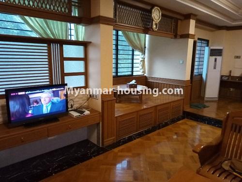 缅甸房地产 - 出租物件 - No.4412 - Nawarat Condominium room with decoration for rent in Dagon! - ူူူူူူliving room