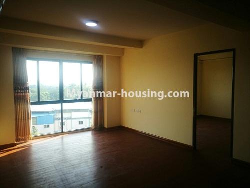ミャンマー不動産 - 賃貸物件 - No.4420 - New building and decorated condominium room for rent in Thin Gan Gyun - master bedroom