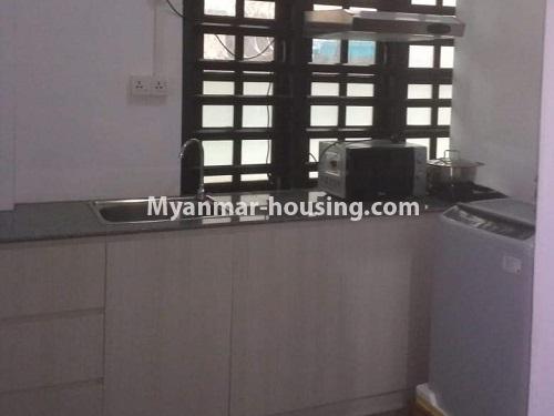 缅甸房地产 - 出租物件 - No.4429 - Nar Nat Taw Serviced Condominium room for rent in Kamaryut! - kitchen