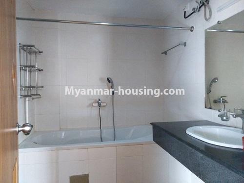 Myanmar real estate - for rent property - No.4434 - Royal Yaw Min Gyi condominium room with facilities in Downtown! - bathroom 2