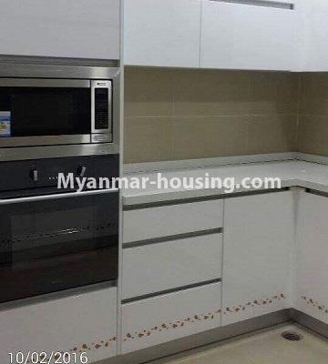 缅甸房地产 - 出租物件 - No.4449 - Green Lake Condominium room with Kandawgyi Lake View for rent in Mingalar Taung Nyunt! - kitchen