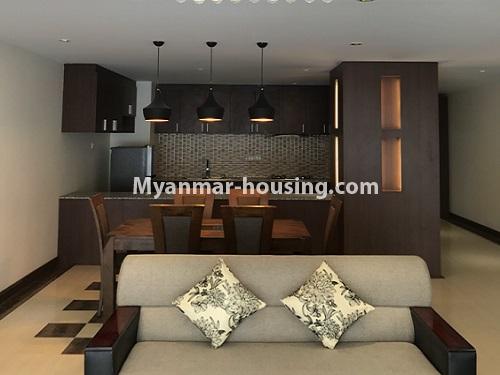 မြန်မာအိမ်ခြံမြေ - ငှားရန် property - No.4450 - လှိုင်တွင် ဇိမ်ခံကွန်ဒိုခန်းသစ် ငှားရန်ရိသည်။ - living room