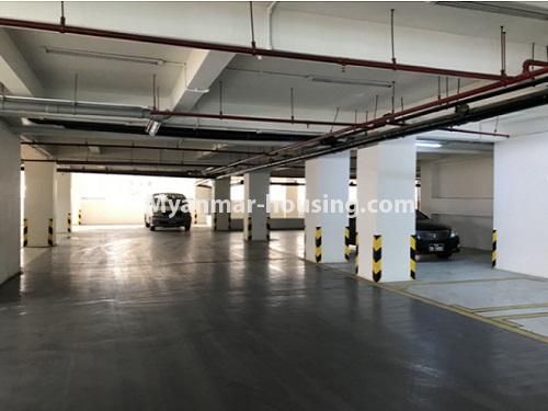 ミャンマー不動産 - 賃貸物件 - No.4450 - Luxurious condominium room for rent in Hlaing! - car parking