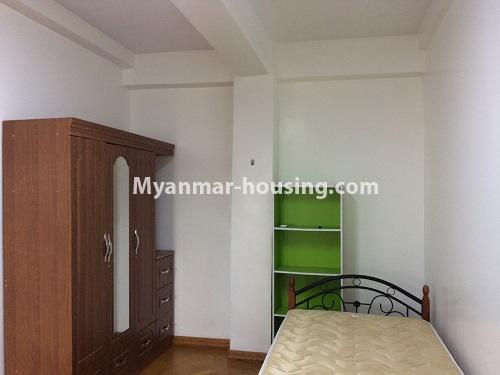 ミャンマー不動産 - 賃貸物件 - No.4451 - Decorated Condominium room for rent in China Town, Lanmadaw - bedroom 1