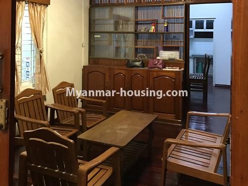 ミャンマー不動産 - 賃貸物件 - No.4457 - Landed house with five master bedrooms for rent in Kamaryut! - living room