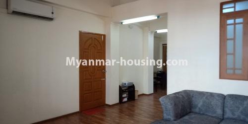 Myanmar real estate - for rent property - No.4458 - Downtown condominium room with furniture for rent! - room layout