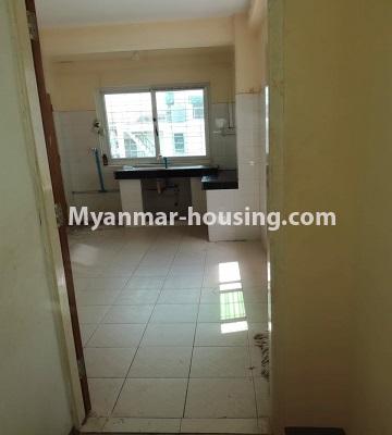 ミャンマー不動産 - 賃貸物件 - No.4463 - Apartment for rent near Insein Road, Hlaing. - kitchen