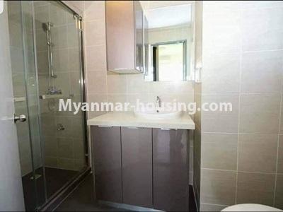 ミャンマー不動産 - 賃貸物件 - No.4473 - Studio room with standard decoration in Glaxy Tower for rent, Star City, Thanlyin! - bathroom