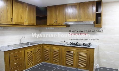 缅甸房地产 - 出租物件 - No.4476 - Standard River View Point Condo room for rent in Ahlone! - kitchen