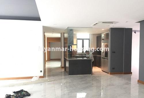 ミャンマー不動産 - 賃貸物件 - No.4484 - Shwe Zabu River View Condominium Penthouse for rent in Ahlone! - anothr view of living room