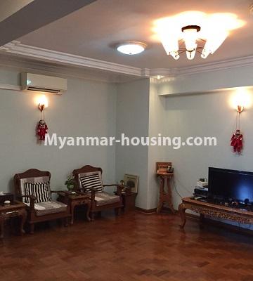 缅甸房地产 - 出租物件 - No.4487 - Furnished condominium room for rent in Shwe Gon Daing Tower, Bahan! - living room