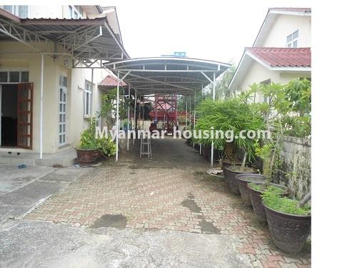 缅甸房地产 - 出租物件 - No.4492 - Furnished two storey house for rent in F.M.I City, Hlaing Thar Yar! - garage