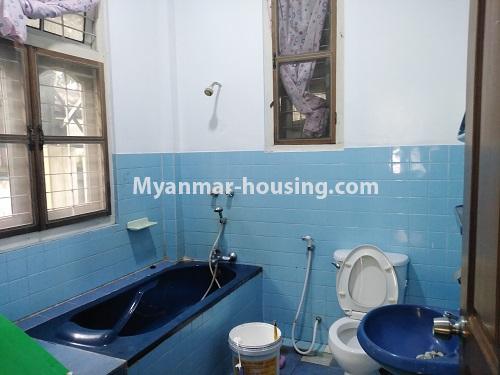 缅甸房地产 - 出租物件 - No.4493 - Two storey landed house for office or residence for rent in Dagon! - bathroom